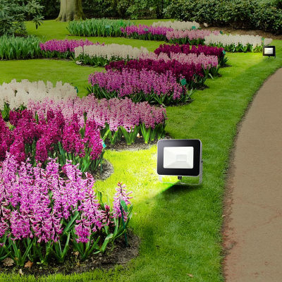 Настенно-потолочный прожектор Novotech Armin 357526 фото Настенно-потолочный прожектор Novotech Armin 357526. Фото №2