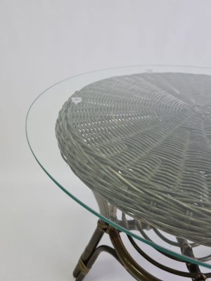 Стол из ротанга 02/08. Фото